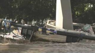 Brisbane floods dramatic footage 13 Jan [upl. by Iz]