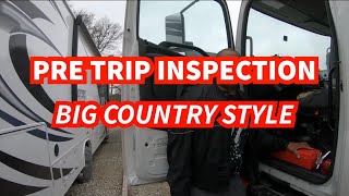 26 foot box truckPre trip inspection Things to check before you hit the road  Box truck business [upl. by Erie]