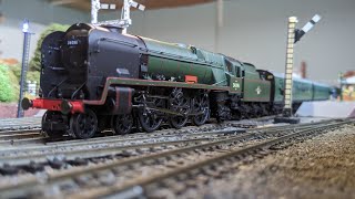 Hornby BRSR Bulleid Rebuilt West Country Class 34096 TREVONE solo running session [upl. by Sloan]