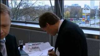 AWD Carsten Maschmeyer und die Machenschaften der Politik  ARD Exclusiv 12012011 [upl. by Odanref677]