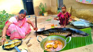 Delicious snake head murrel fish cooking and eating in tribe village l Village cooking [upl. by Trixi]