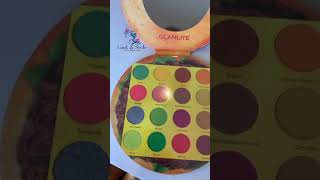 This eyeshadow pallette is shaped like a BURGER 🍔 beautytips beauty vinylcheck time ytshorts [upl. by Asiel]