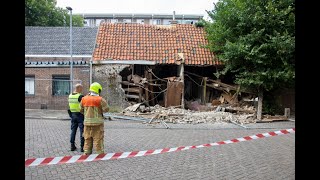 Gebouw stort in Kuipershof Vlaardingen [upl. by De Witt]