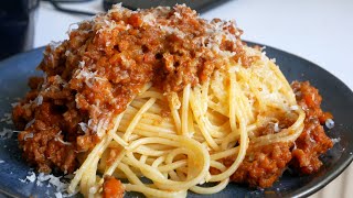 Spaghetti bolognese How to make bolognese sauce Bolognese Recipe [upl. by Halyhs]