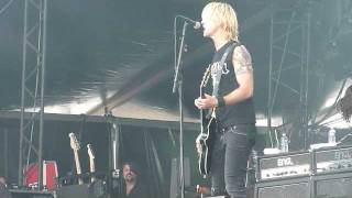 Duff mckagans loaded  your name  hellfest clisson france 19 06 2011 [upl. by Auqinal]