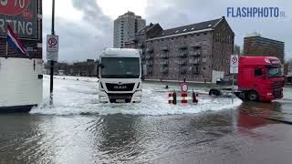 Het water klotst weer over de kade  Vlaardingen  Schiedam [upl. by Notsreik]