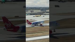 Worlds most dangerous plane landing EPs0015494 [upl. by Tupler]