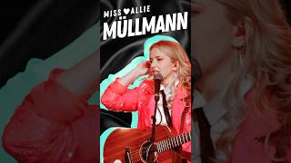 Miss Allie  Der Müllmann 😃 missallie müllmann comedy [upl. by Ylil]