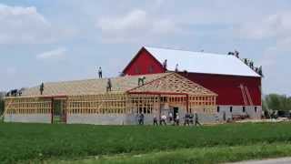 Ohio Amish Barn Raising  May 13th 2014 in 3 Minutes and 30 seconds [upl. by Robenia530]