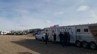 Trucker border blockade Day2 Coutts  Sweetgrass Freedom Convoy 2022 Proud of the Fringe minority [upl. by Eachern795]