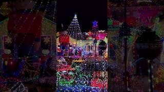 Christmas lights covers entire house christmaslights christmasdecorations holidays [upl. by Amla]