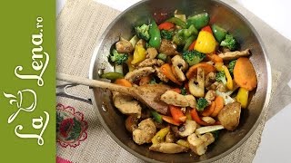 Stirfry de pui cu legume [upl. by Clem944]