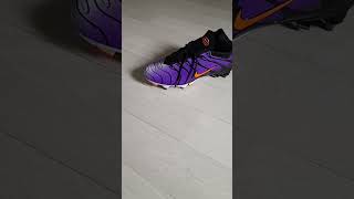 Nouvelle paire😍🤑🤩🤩 football Nike [upl. by Ardnossak932]