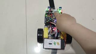 OSOYOO 2WD Robot Car Starter Kit Lesson 3 Line Tracking — Test [upl. by Lucilla]