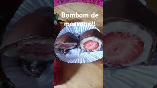 Bombom de morango delicioso food amomorango receitas bombom amochocolate boatarde morangos [upl. by Ylle]