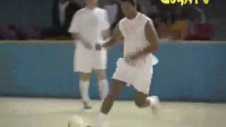 Ronaldinho Jogando Futsal Joga Bonito [upl. by Edra]