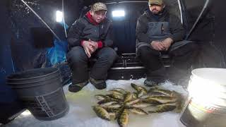 Battle on Bago 2023 ice fishing Lake Winnebago [upl. by Eussoj]