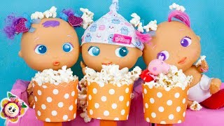 LOS BEBES BELLIES DE PEPPA PIG ECHAN DE MENOS SU CASA  LES HACEMOS UNA FIESTA CON PELI Y PALOMITAS [upl. by Nimzaj576]