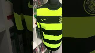 🐝 The ‘bumblebee’ was reimagined by Nike and worn by Celtic from 20092011 celtic celticfc [upl. by Drake]