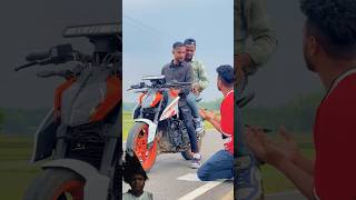 SumonStunts automobile rider duke stunt ktm kawasa motorcycle funny kawaski motorbike [upl. by Claiborn]