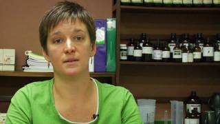 Natural Remedies amp Cleanses  Home Remedies for Skin Hives [upl. by Licha]