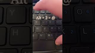 comment taper arobase  sur clavier clavier windows microsoftword [upl. by Artemahs669]
