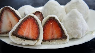 How to Make Chocolate Covered Strawberry Mochi 딸기찹쌀떡딸기모찌  Sweet Rice Cake Recipe NO OVEN NO BAKE [upl. by Nivak844]