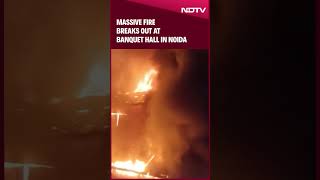 Noida  1 Dies In Massive Fire At A Banquet Hall In Noida [upl. by Rech325]