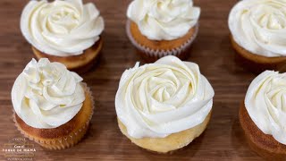 Crema de Mantequilla Buttercream con 3 Ingredientes [upl. by Inor]