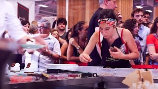 Le salon de la pâtisserie le paradis des gourmands [upl. by Nylyrehc]