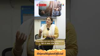 Deceptive meaning  Hindi English Translation  Spoken English  english vocabulary shorts ias [upl. by Wren]