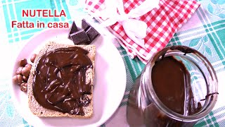 NUTELLA FATTA IN CASA LIGHT Buona e Dietetica quotCarlitellaquot  Carlitadolce  How to Make Nutella [upl. by Ardussi]