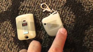 Firefly 300 multicode 3089 3060 3070 Garage Gate keychain remote Review [upl. by Nodnerb]