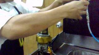 Rebuild OHLINS Rear Shock for KAWASAKI ZZR1100 9396 ModelPart 3wwwteamhklracingcomSINGAPORE [upl. by Kcirdehs10]