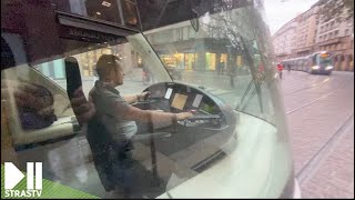 Métier  conducteur de tram à Strasbourg [upl. by Trent338]