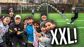 XXL RUNDLAUF FUßBALL CHALLENGE VS ABONNENTEN [upl. by Arihay]