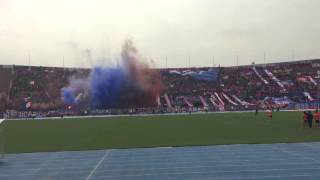 Banderazo de la U en la previa del superclásico [upl. by Ecilayram]