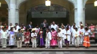 El Palacio de Gobierno se viste de color con la visita de niños indígenas de Oaxaca [upl. by Ahsirhcal997]