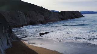 Playa de Itzurun en Zumaia [upl. by Ainwat]