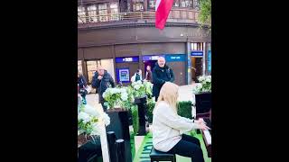 Boogie Woogie at Glasgow Central Station pianoshorts by Karen Baldwin publicpiano [upl. by Corby]