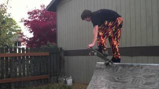 Amazing Skater Attemps a Crail Grab [upl. by Kcirb949]