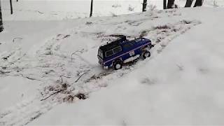 RC Chevrolet K5 Blazer snow hill climb [upl. by Jann567]