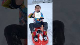 LES JEUNES QUI FONT DE LA LUGE🛷🤣humour shorts [upl. by Vitek280]