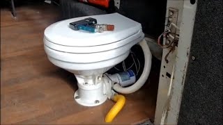 Instalación y prueba de inodoro TMC en camioneta viajera WC retrete [upl. by Phaedra746]