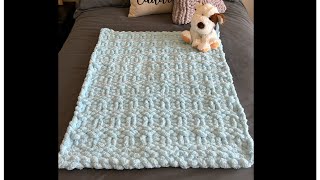 HAND KNIT A CHUNKY BLANKET HURDLE STITCH [upl. by Alig581]