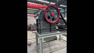 Good Performance Stone Hammer Crusher industrialcrusher recyclingmachine [upl. by Ynehteb]