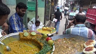 Aloo Tikki Chaat  Boro Bazar Kolkata Street Food [upl. by Einnus]