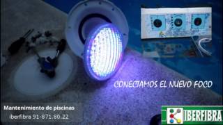 Colocación foco LED multicolor PISCINA IBERFIBRA [upl. by Eidnas]