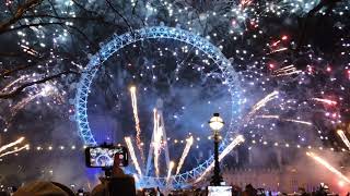 New Year fireworks at the London Eye January 1st 2018 [upl. by Frederich]