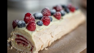 малиновофисташковый меренговый рулет  pistachio amp raspberry pavlova roulade [upl. by Cobb378]